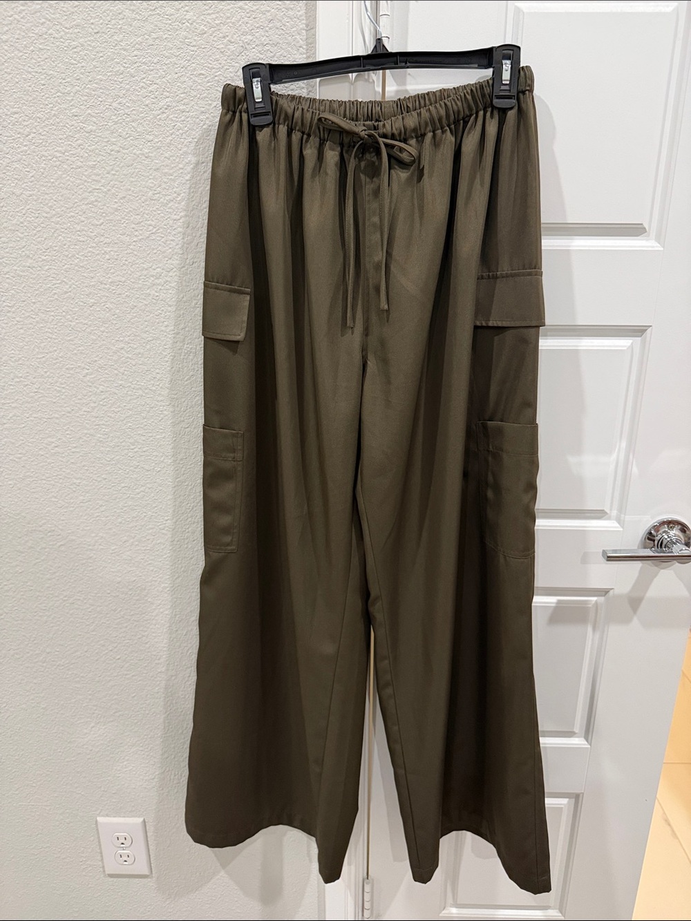 Reformation Olive Wide-Leg Cargo Pants